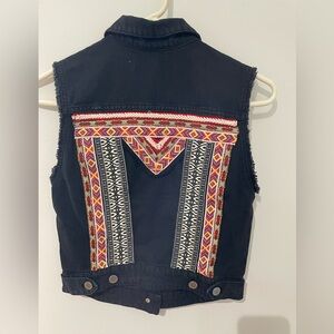 H&M Black Denim Vest with Multicolor Embroidered Back Panel